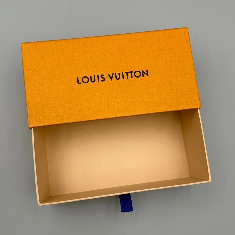 Louis Vuitton box - 13 - Picture 2 of 2